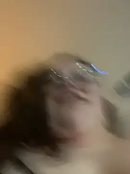 חדר צ'אט בשידור חי של ItsBunniBabe