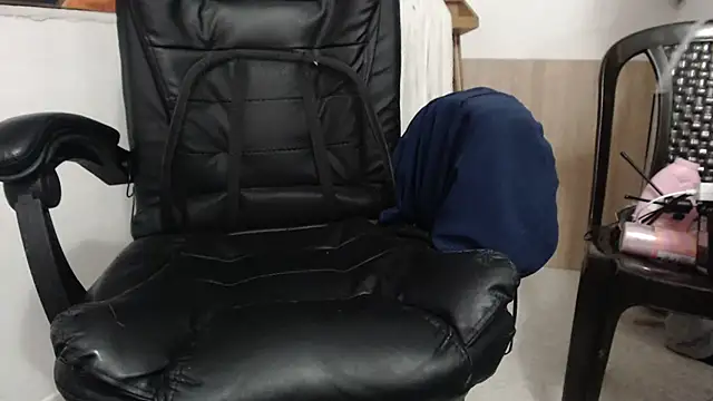 mariecam420 Adlı Modelin Canlı Sohbet Odası
