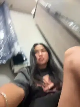 Bella_nasty69 실시간 채팅방