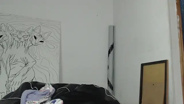 emiantonella_'s Live Chat Room