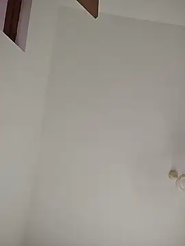 Živá chatovací místnost NakedMILFx