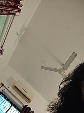 Phòng Chat Trực Tiếp NakedMILFx