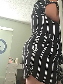 julimonroe Live Chatraum