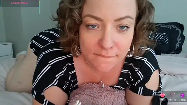julimonroe – live chatrum