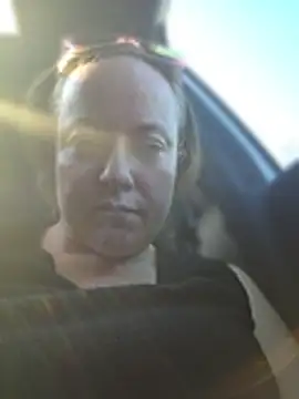 julimonroe Live Chatrum