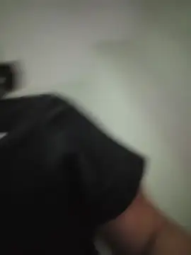 julimonroe Live Chatraum