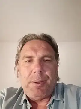 Saysomething3's Live Chat Room