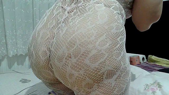 Guiltyyy-Pleasureee 실시간 채팅방