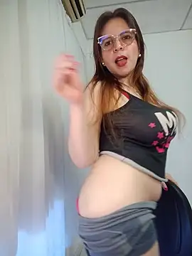 lorenita_88 Adlı Modelin Canlı Sohbet Odası