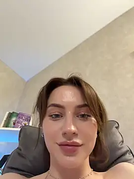 Camilla_Railian 실시간 채팅방