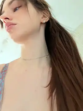 Chatroom en direct de Camilla_Railian