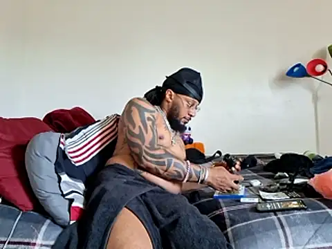 Chatroom en direct de TooGoodConway23