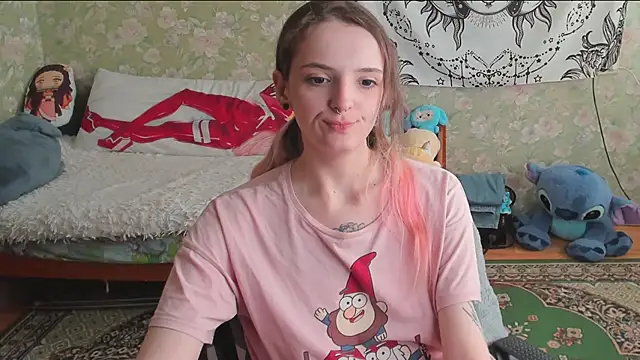 Cutie_Adelia чат на живо