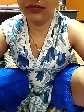 O_My_GoodnesS লাইভ চ্যাট রুম