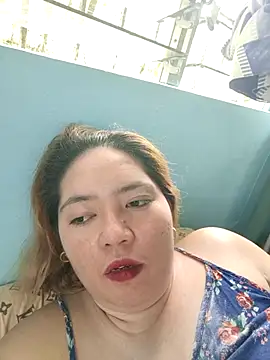 naughtiestmumknky99 Live chatroom