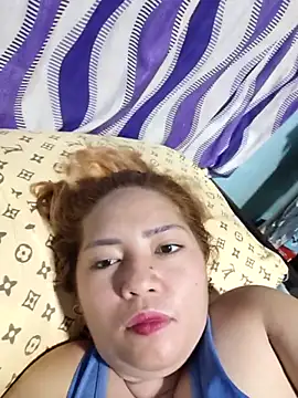 naughtiestmumknky99 Adlı Modelin Canlı Seks Kamerası Şovu