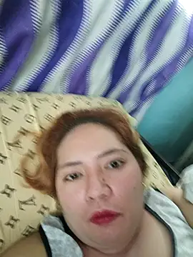 Chat soba uživo modela naughtiestmumknky99