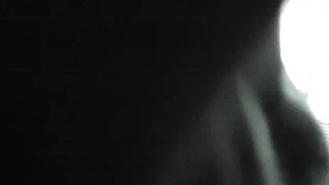 LilyBlondee Live chatroom