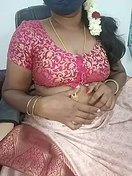 Tamil-hotwifeのライブチャットルーム