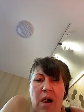 XLindaMilfX Cameră chat live