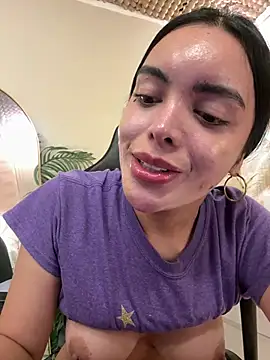 TS-SimplyTheBest's Live Sex Cam Show