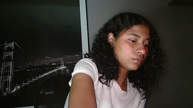 dark_enchantress_ Cameră chat live