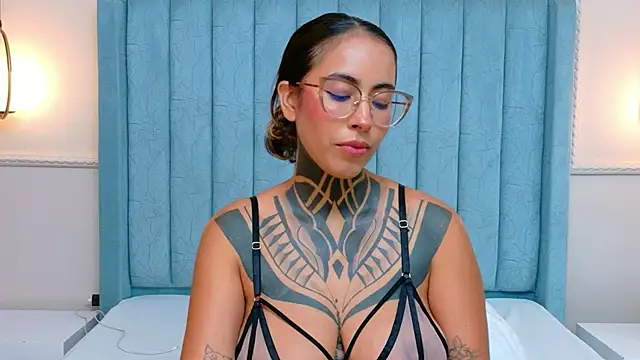 NicoleBlum – live chatrum