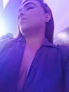eimmy_dollxのライブチャットルーム