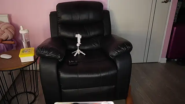 AsianSweetMilf 실시간 채팅방