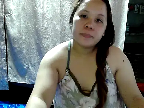 hotcastlexxx's Live Chat Room