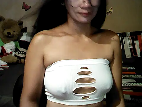 Mia_Rein's Live Chat Room