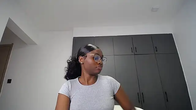 Pretty_Liya08n Live chat-huone