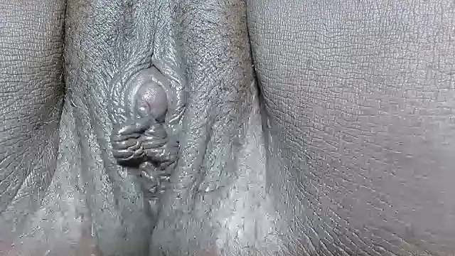 morenahott1's Webcam Show