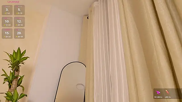 Assh_lee_ Adlı Modelin Canlı Sohbet Odası