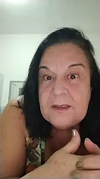 Yaya_Mineira – Naživo chatovacia miestnosť