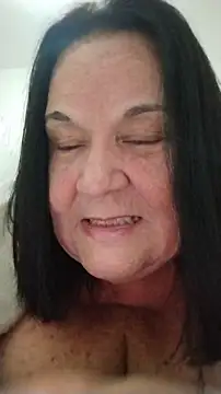 Yaya_Mineira Live Chatraum
