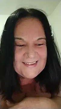 חדר צ'אט בשידור חי של Yaya_Mineira
