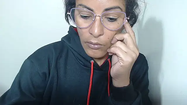 kateleyagrey Live Chatraum