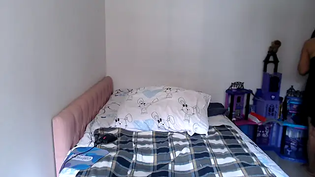kateleyagrey – live chatrum