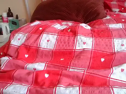 RealLittleRedRidingHood Live chatroom
