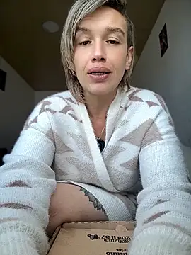 MARILYNMADELENAKOVANOVA Live Chatrum