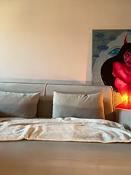 MariaTull Adlı Modelin Canlı Sohbet Odası