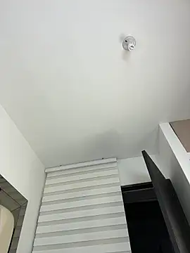 ALISSON_FOXXX1 现场聊天室