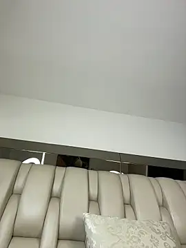 Živá chatovací místnost ALISSON_FOXXX1
