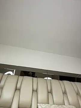 Chat soba uživo modela ALISSON_FOXXX1