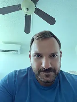 JonJ0 Cameră chat live
