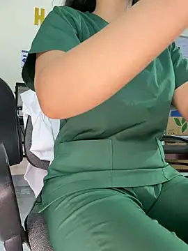 غرفة دردشة Angela_my المباشرة