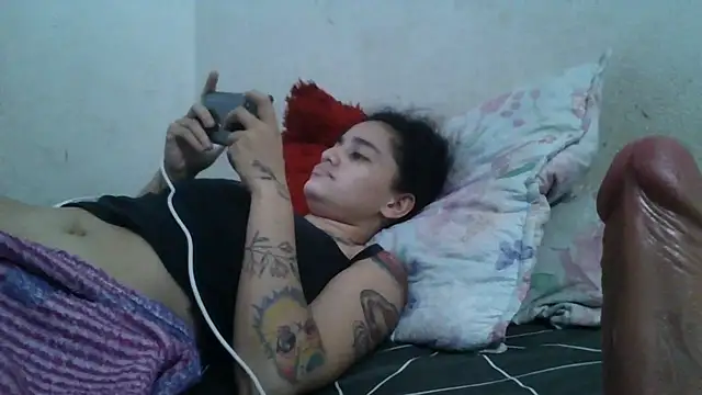 girl_titsn Live chat-huone
