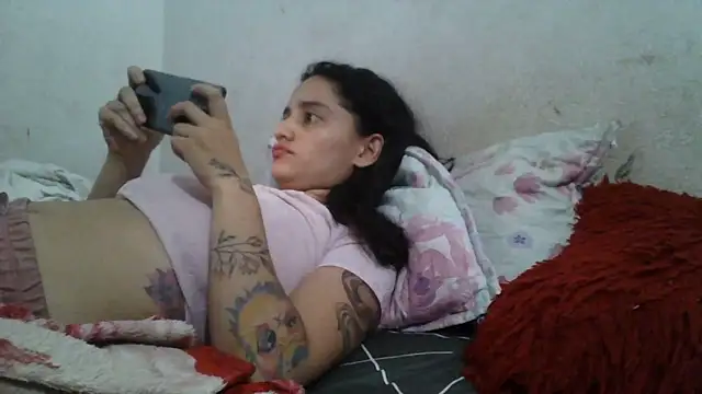 girl_tits Live chatroom