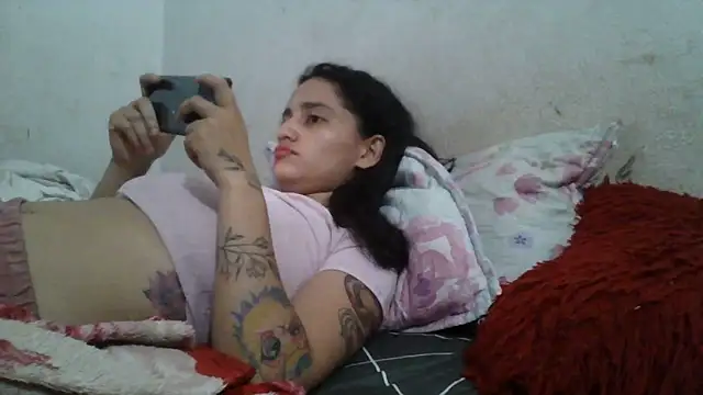 Živá chatovací místnost girl_tits